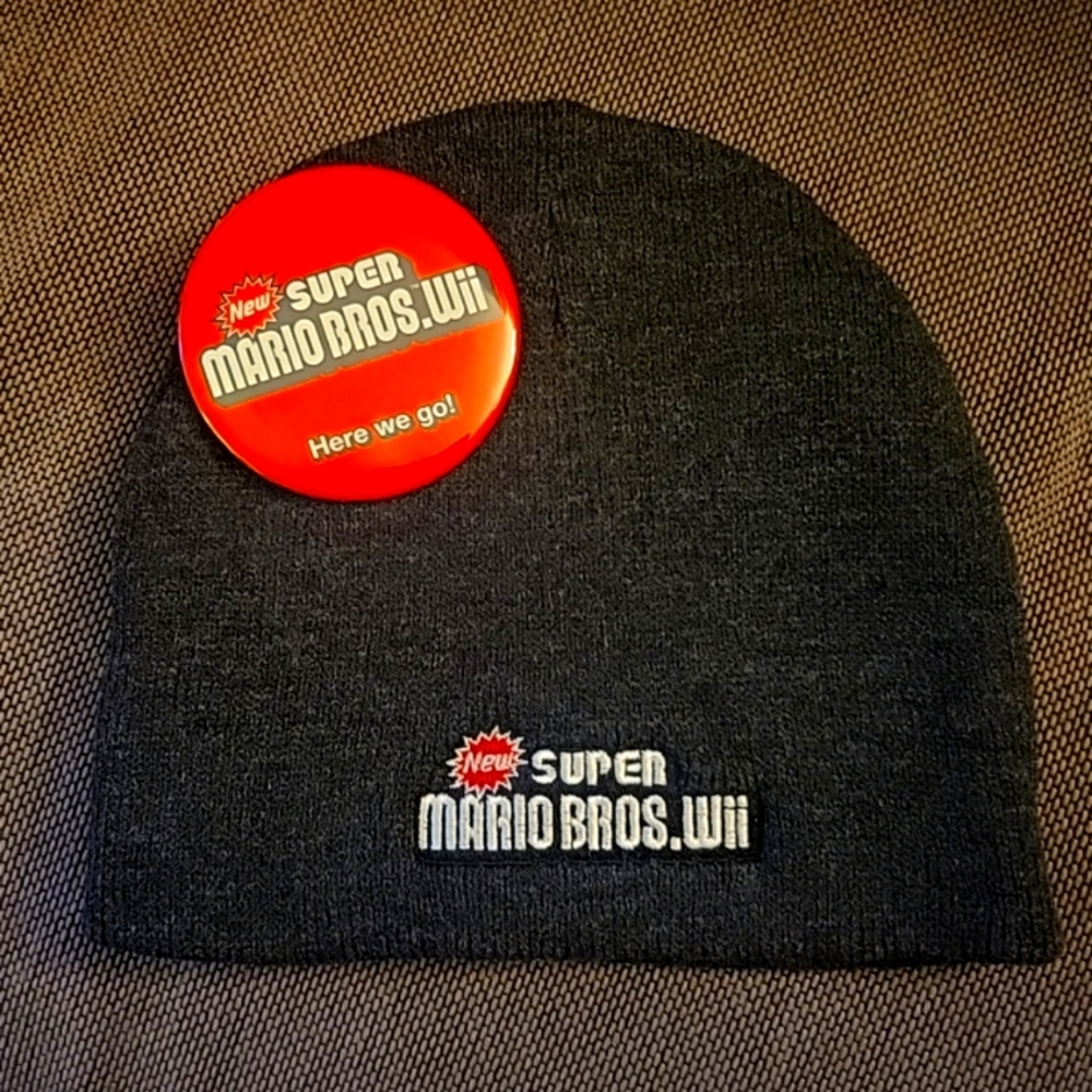 Super Mario Bros. Nintendo Wii Beanie Sock-Cap Hat with Button Promo